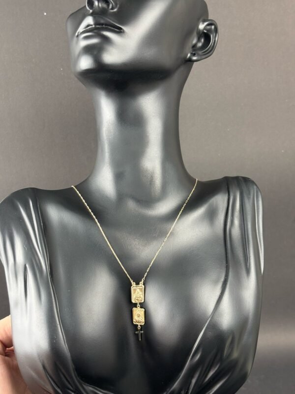 Escapulário Duas Plaquinha e Cruz Personalizado em Ouro 18k